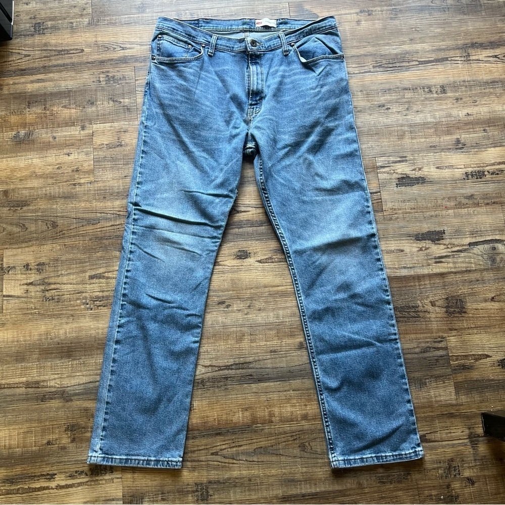 Wrangler Mens Medium Wash Blue Straight Fit Cotton Zip Fly Jeans Size 38x32